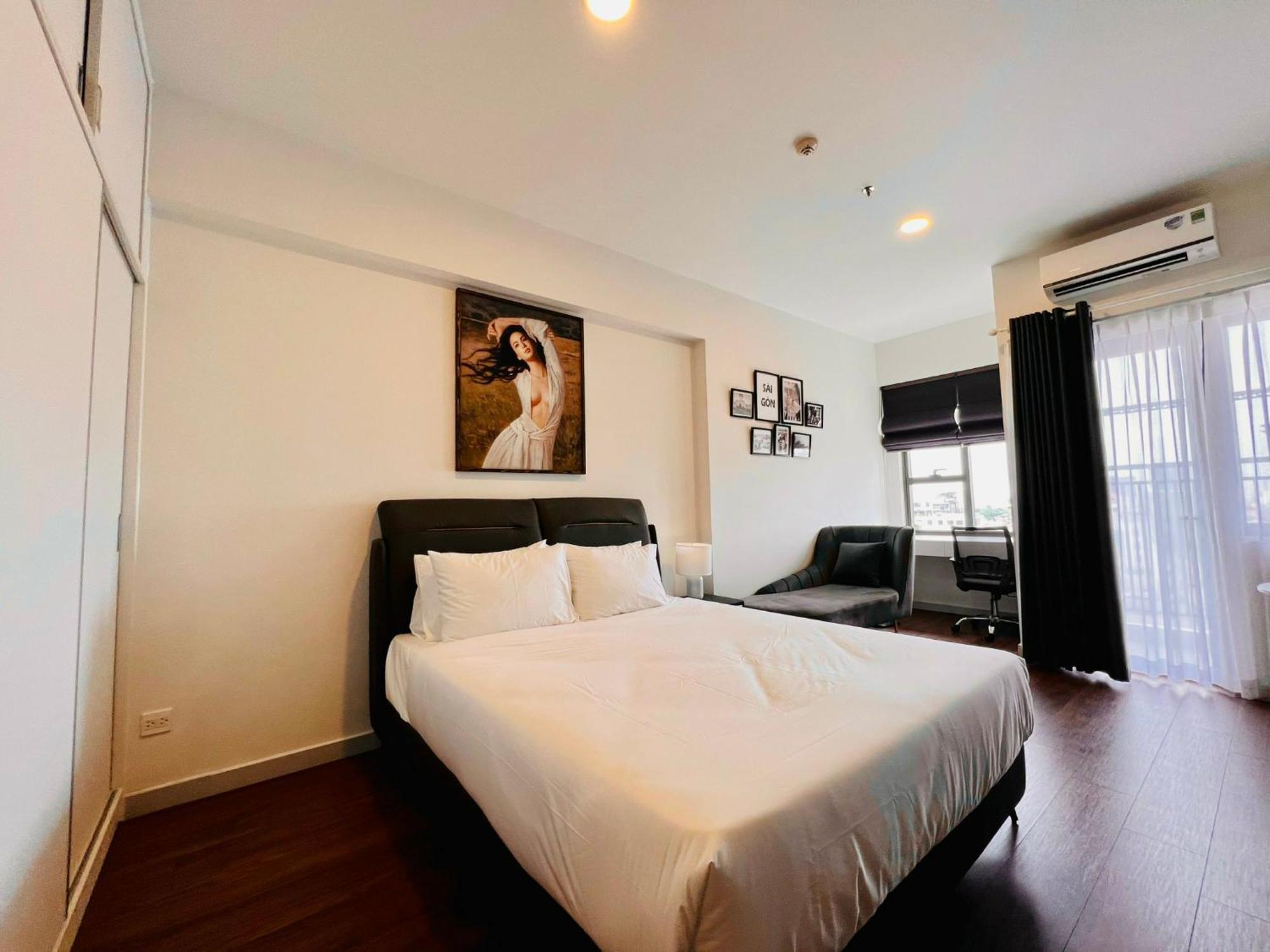 Soho - Good Price - Good Service Apartment